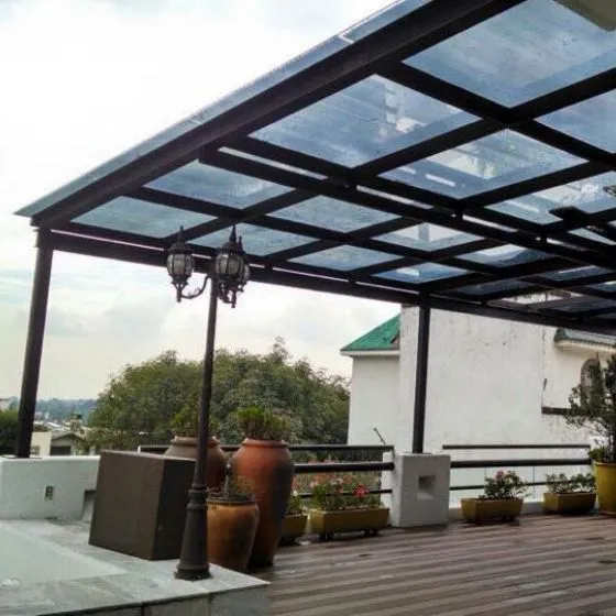 Coberturas de Vidro em Suzano SP — Cobertura em quintal residencial coberto