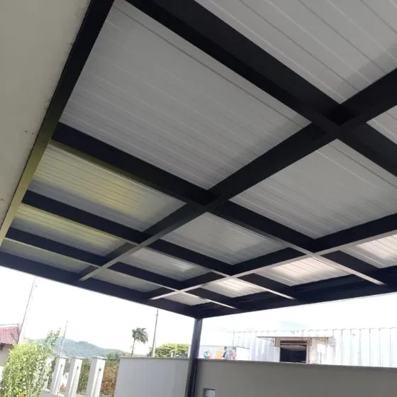 Pergotelha em Suzano SP — Instalação em garagem residencial